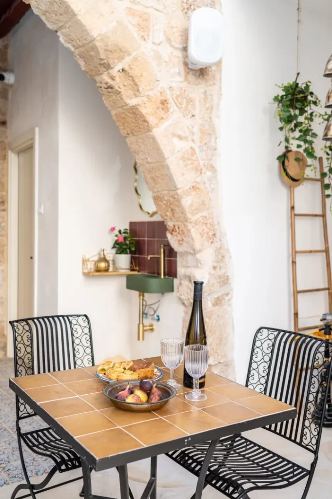 צימר מאבן בצפון - ג'וזפין בעכו העתיקה